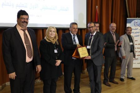  خضوري: المطالبة بتطوير كتب العلوم واثرائها بالمعلومات التطبيقية والحسابية المعاصرة